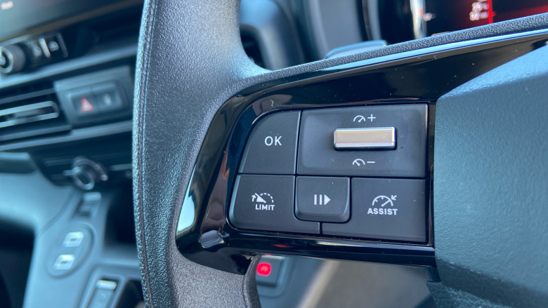 Vauxhall Combo Cargo Combo Xl Electric 100kW Pro 52kWh H1 Van Auto